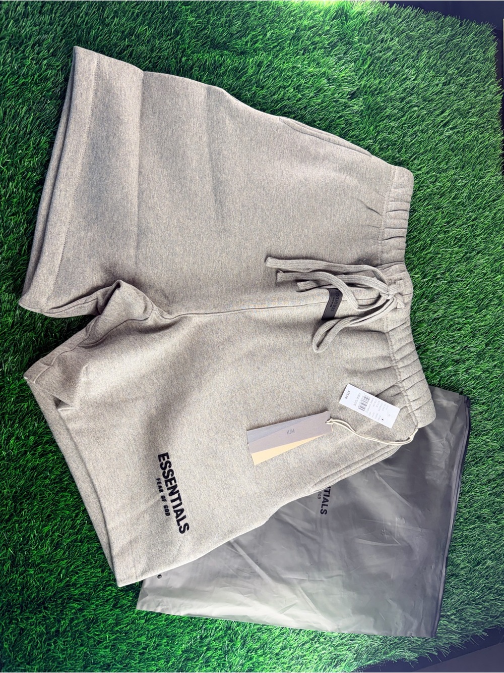 & Other Stories Men’s Heather Gray Athletic Drawstring Shorts